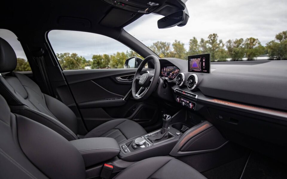 audi-q2-interieur