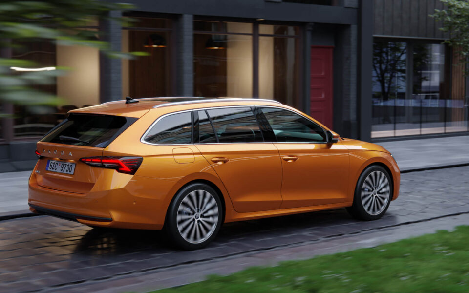 skoda-actavia-combi-exterieur