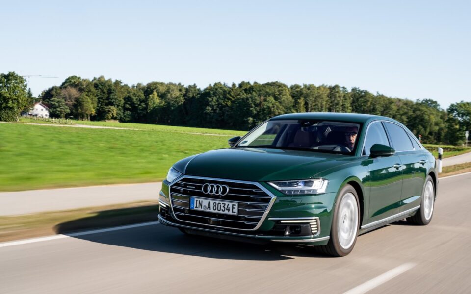 Audi A8 huren exterieur voor Audi A8 huren exterieur voor