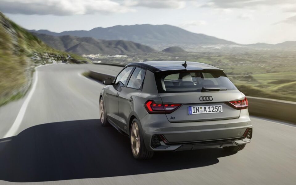 Huur Audi A1 sportback exterieur achterzijde