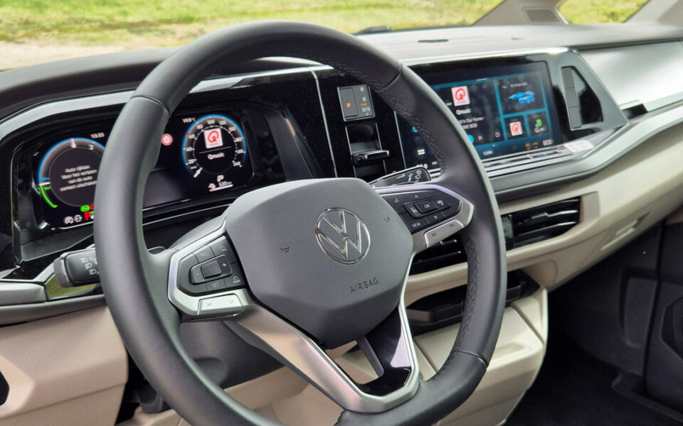 Volkswagen Multivan dashboard