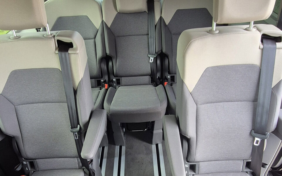 Het ruime interieur van de Volkswagen Multivan